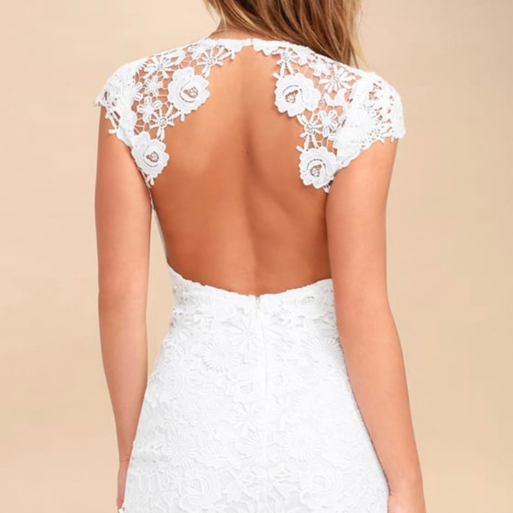 Lulu’s Romance White Backless Lace Dress